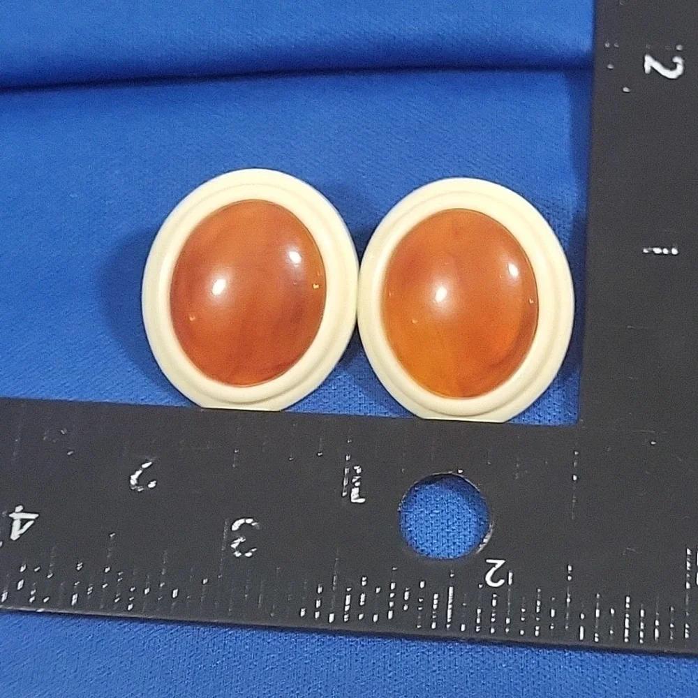 Vintage 80s Earrings Amber Color Lucite Chunky Oversized Statement‎ Stud Posts